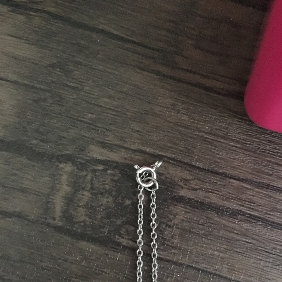 Sterling Silver Necklace with diamond CZ stone - Picture 4 of 4